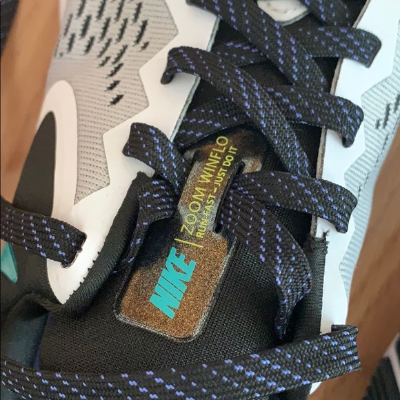 Nike Zoom Winflo running shoe size 10 - Picture 6 of 7